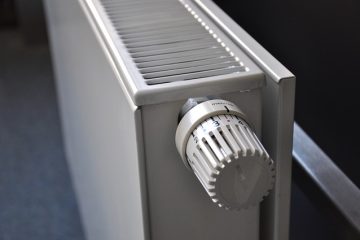 Comment remplacer le thermostat d'un Yamaha F115 de Yamaha ?