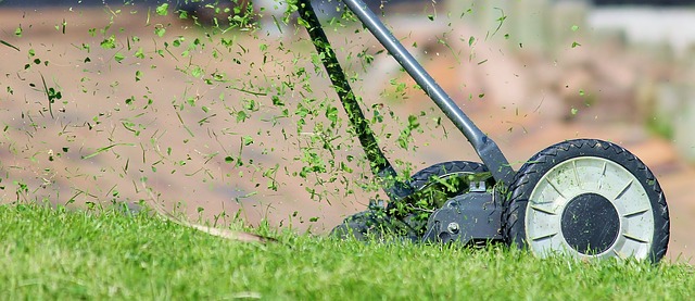 Comment retirer la lame d'une tondeuse à gazon rotative