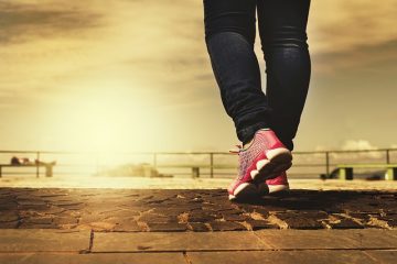 Chaussures de marche pour femmes avec des arches hautes