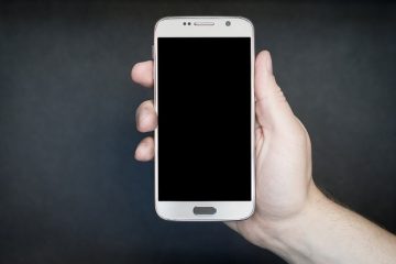 Comment enlever la graisse de l'écran du téléphone