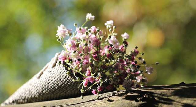 Étiquette pour l'envoi de fleurs à un enterrement