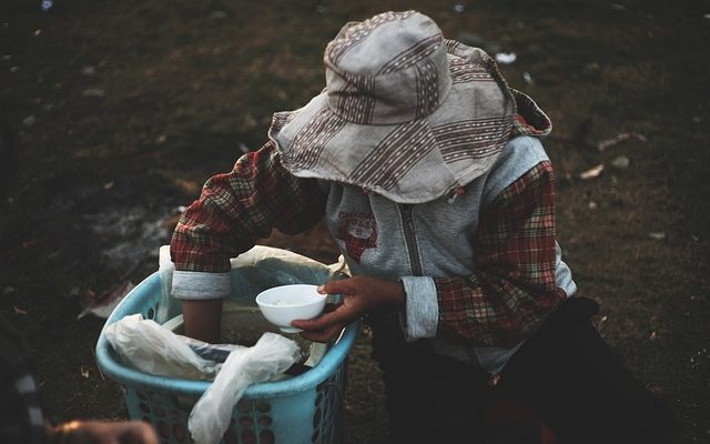 Fondations caritatives qui aideront à payer les factures