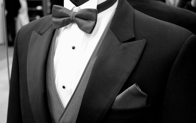 Tenue de soirée de mariage pour les invités masculins