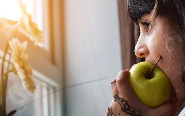 Comment enlever le sébum des pores