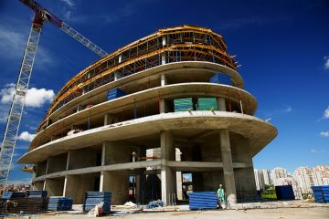 Comment peindre les enduits à base de ciment