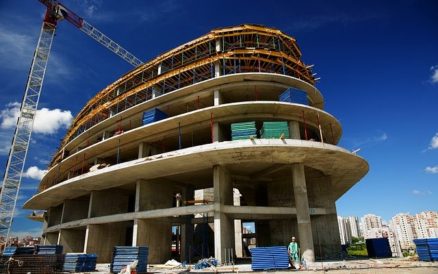 Comment peindre les enduits à base de ciment