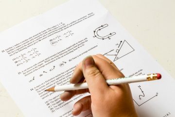 Comment puis-je obtenir les résultats des examens de mon ancienne école ?