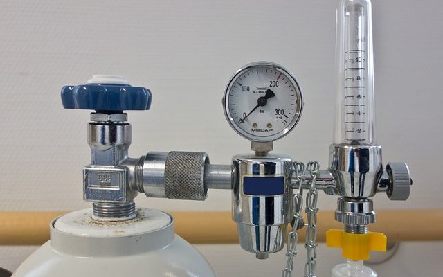 Comment réparer la pression de l'eau sur les robinets