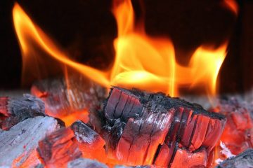 Que faire avec les cendres de briquettes restantes ?