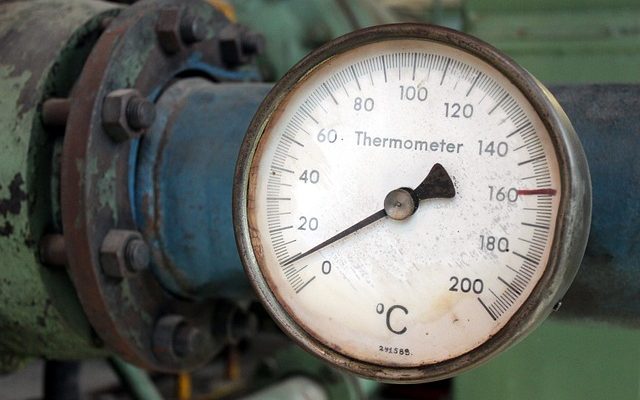 Comment passer de Celsius à Fahrenheit sur les thermomètres auriculaires Braun ?