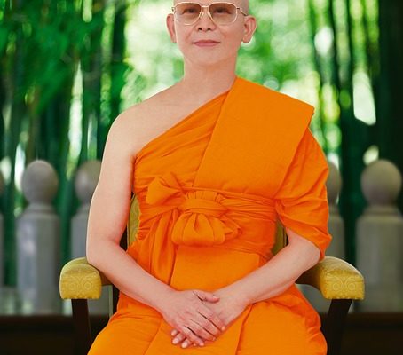 Comment devenir ministre bouddhiste ordonné ?