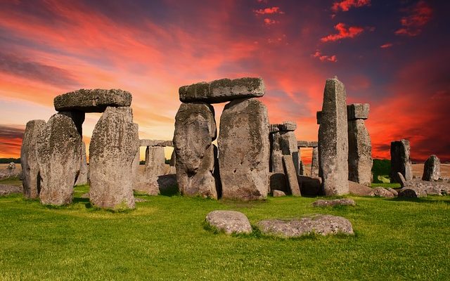 Comment faire un Diorama Stonehenge ?