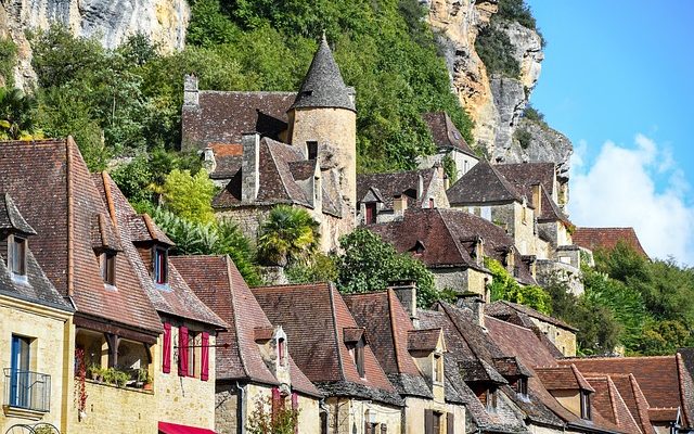 Comment goudronner à froid un toit plat