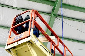 Tuyau de vidange de la machine à laver pour éviter les retours d'eau.