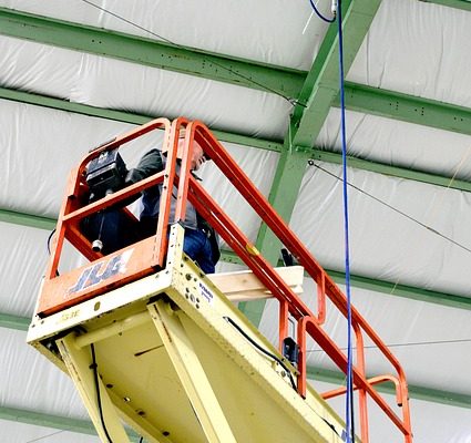 Tuyau de vidange de la machine à laver pour éviter les retours d'eau.