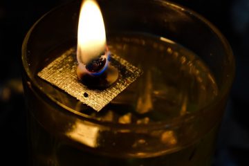 Comment brûler de l'huile d'olive dans une lampe à huile
