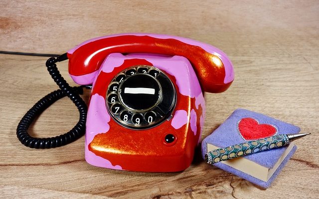 Comment faire pour arrêter les appels ennuyeux à un téléphone à domicile