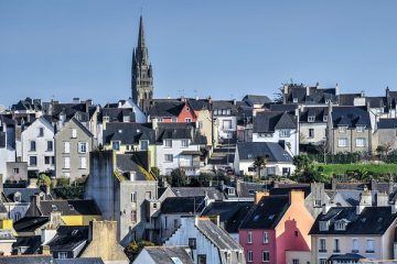 Comment installer une torche sur le toit d'un bâtiment commercial ?