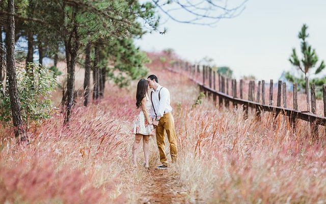 Comment se déroule une répétition de mariage typique ?