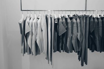 Comment vendre des vêtements dans un magasin d'occasion