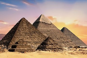 10 faits sur les pyramides