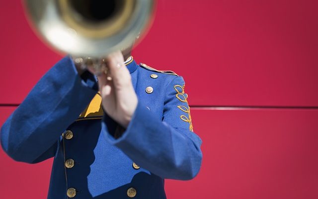 Comment faire un son de trompette avec votre bouche