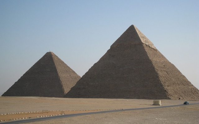 Comment fabriquer une pyramide en bois