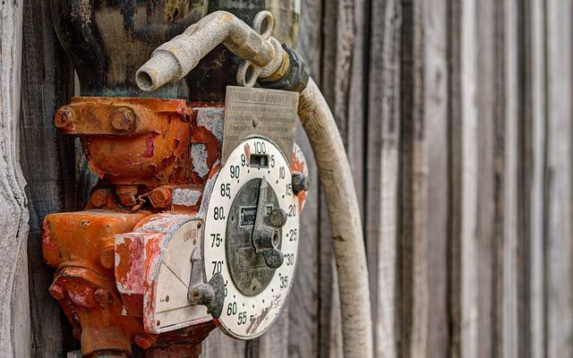 Comment faire le plein d'un réservoir de toilette rapidement