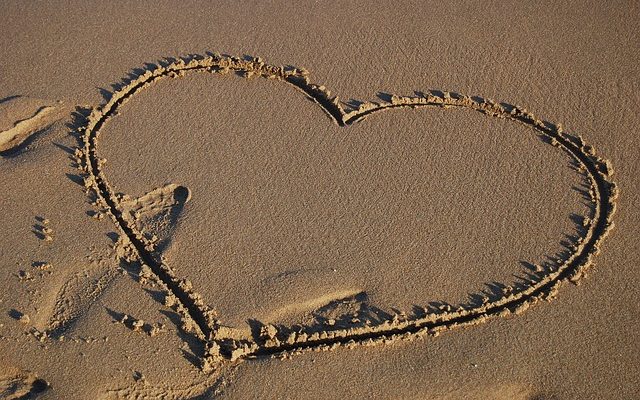 Comment mélanger le sable dans la peinture pour une bonne traction