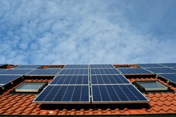 Quels sont les meilleurs panneaux solaires pour une faible luminosité ?