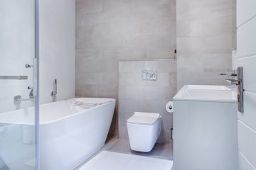 Qu'est-ce qu'un mur d'enceinte de douche ?