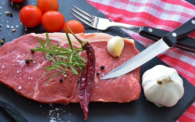 Comment cuire des steaks au four