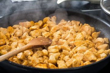 Comment cuire le poulet sur la cuisinière