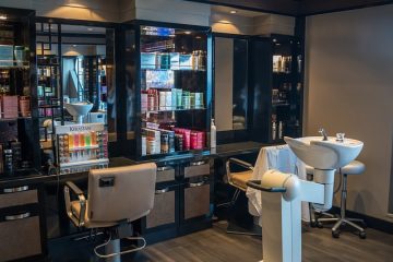 Description des rôles dans les salons de coiffure