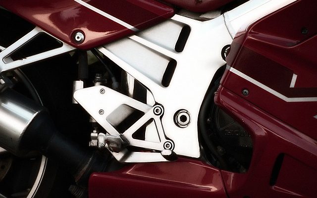 Que se passe-t-il lorsque les filtres à air obstruent les motos ?