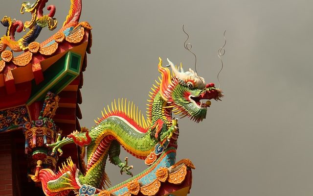 Comment coudre des motifs de dragon-jouet de jouet