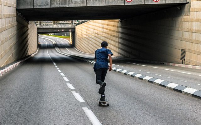 Comment faire une permanente avec des rouleaux velcro ?