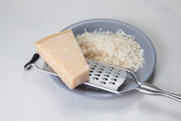 Substituts végétaliens pour le parmesan ou le fromage râpé