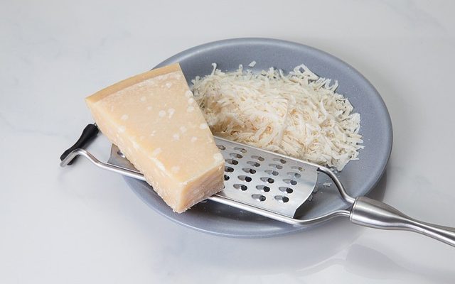 Substituts végétaliens pour le parmesan ou le fromage râpé