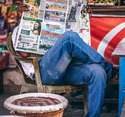 Comment fabriquer une chaise en papier Mache Chair