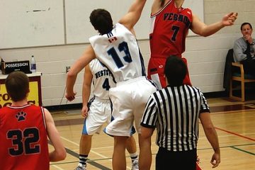 Qualifications d'entraîneur de basketball