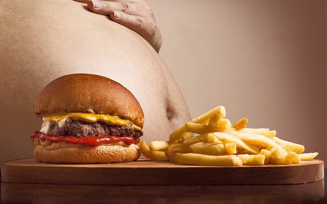 Comment se débarrasser de la graisse de l'estomac pour les femmes