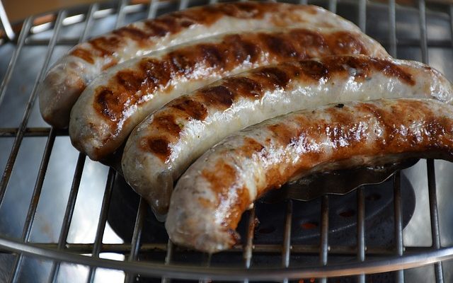 Comment utiliser le Smoker Box avec un gril Weber Grill ?