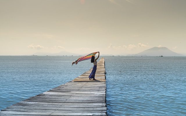 Comment faire d'un châle dans une veste