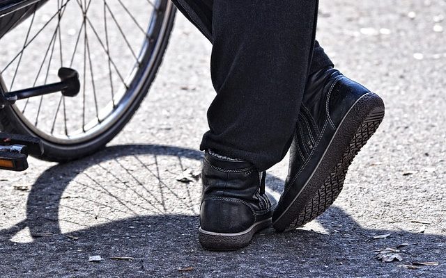 Comment installer les crampons sur les chaussures de vélo
