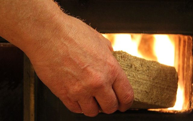 Comment nettoyer entre les portes des fours en verre