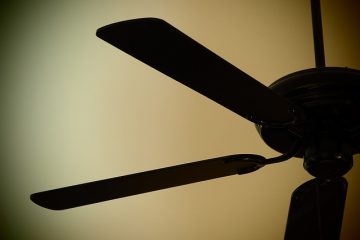 Comment étouffer le ronronnement d'un ventilateur de plafond lorsqu'il fonctionne à basse vitesse