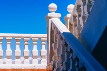 Comment terminer un sol stratifié en haut d'un escalier.