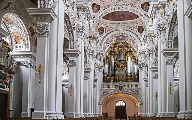 Idées pour l'anniversaire des huissiers d'église