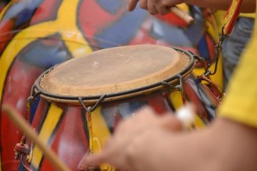 Instruments de percussion à l'école primaire